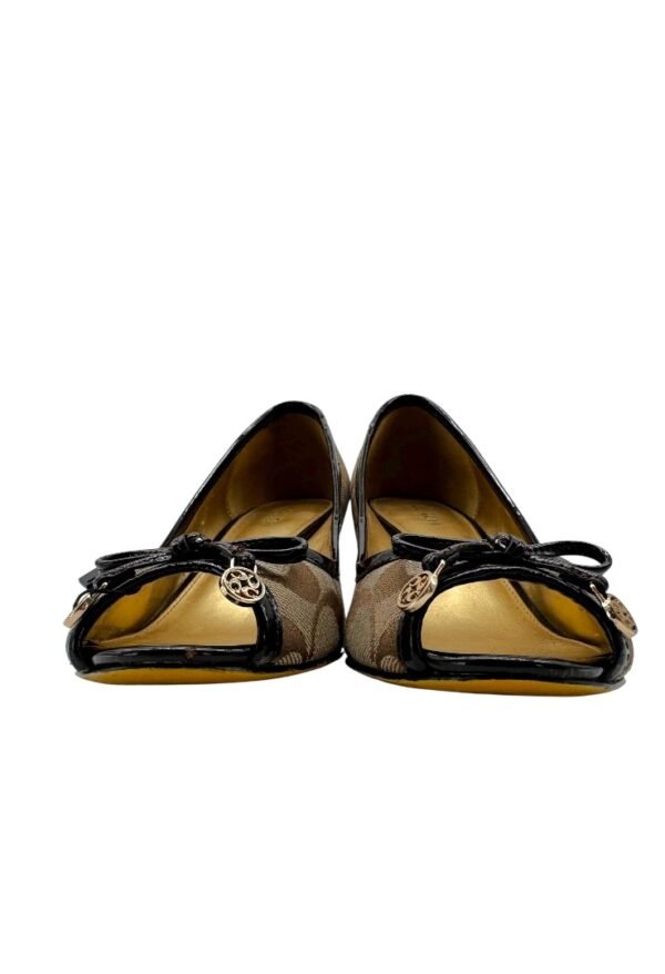 COACH - CHENESNUT PUMP KAKHI - Image 6